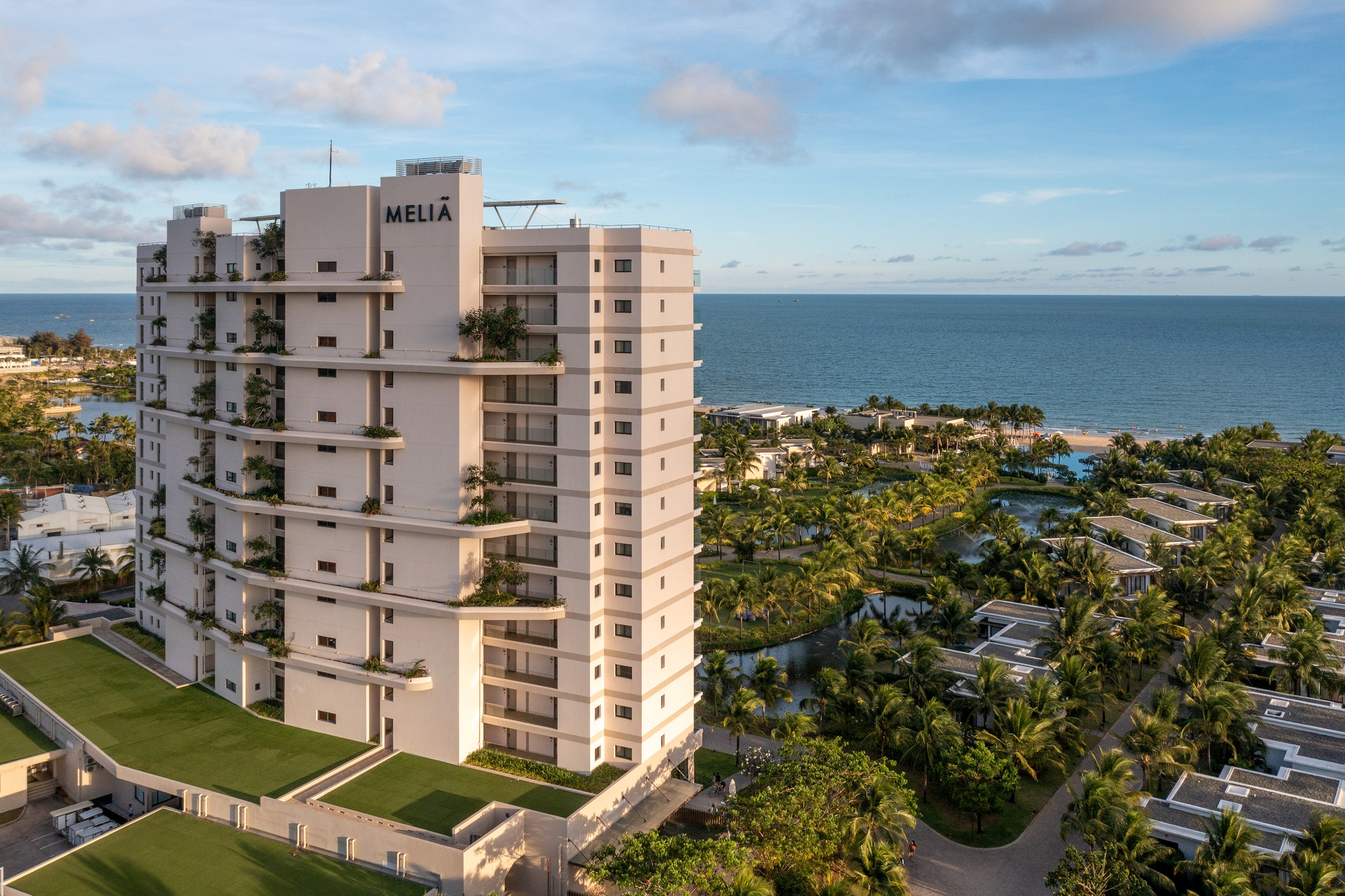 Melia Hồ Tràm – Spacious 1-Bedroom Beachfront Resorts. For Sale apartment in Xuyen Moc, Ho Chi Minh posted by VPI