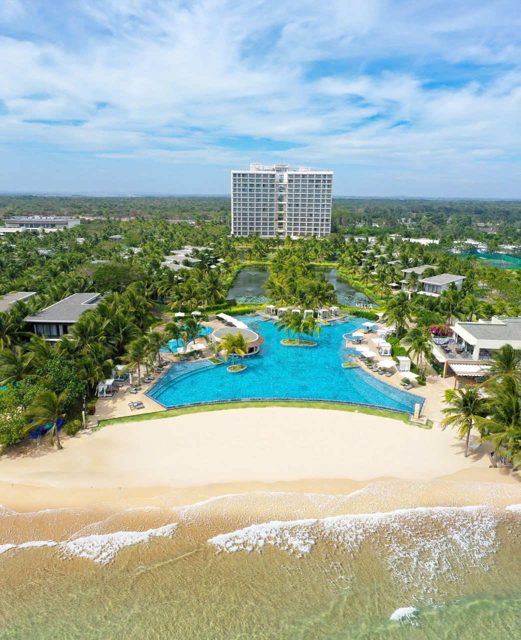 Elegant 1-Bedroom Beachfront Retreat – Melia Hồ Tràm. For Sale apartment in Xuyen Moc, Ho Chi Minh posted by VPI