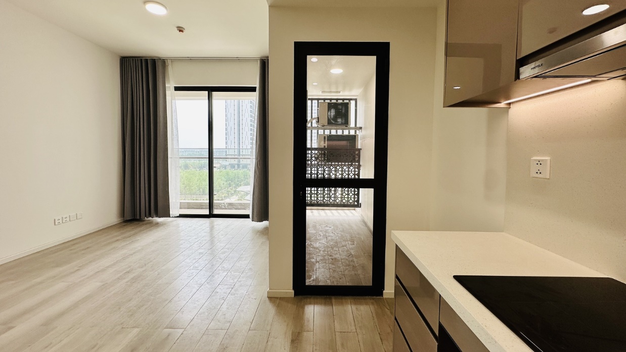 BÁN CĂN 1PN MASTERI CENTRE POINT MỚI BÀN GIAO. For Sale apartment in Long Binh, Ho Chi Minh posted by Căn Nhà Màu Vàng