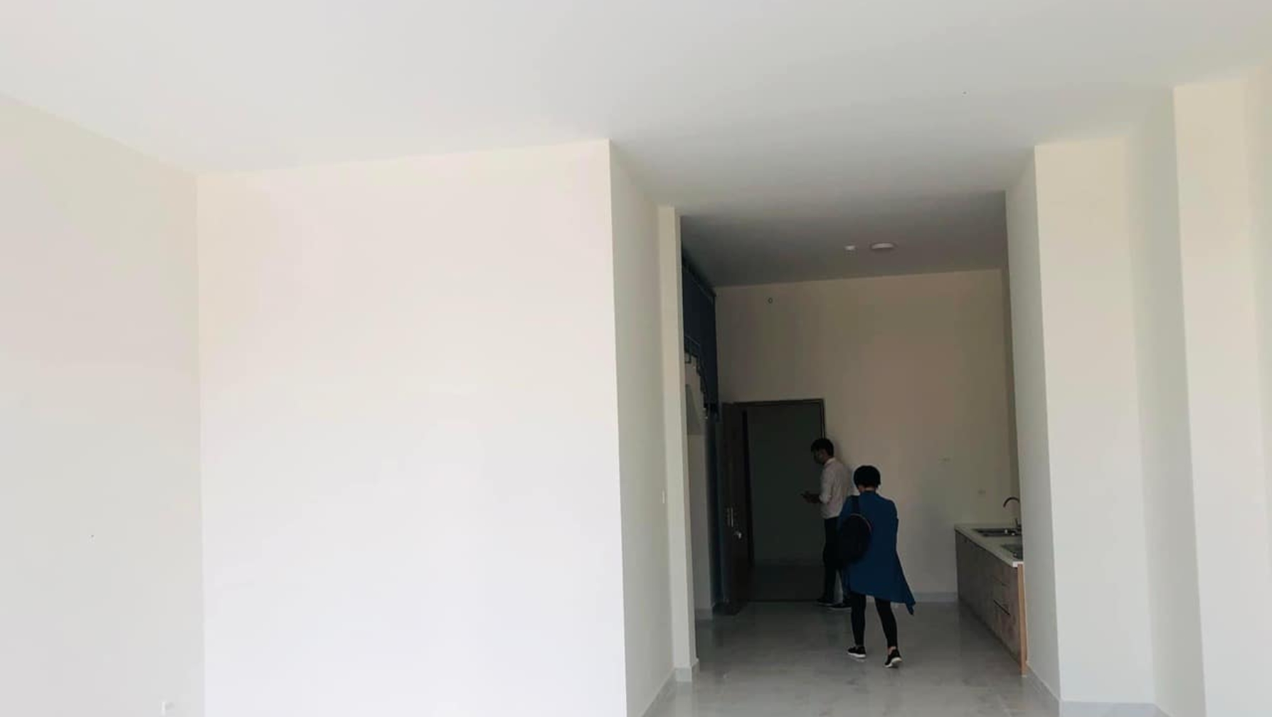 Căn duplex sân vườn hồ bơi (2 tầng) tầng trệt. Tiện ở và kinh doanh. Làm VP rất thuận tiện.. For Rent shophouse in Phan Chu Trinh, Phường Hiệp Phú, Thủ Đức, Hồ Chí Minh posted by Căn Nhà Màu Vàng. Hình 6