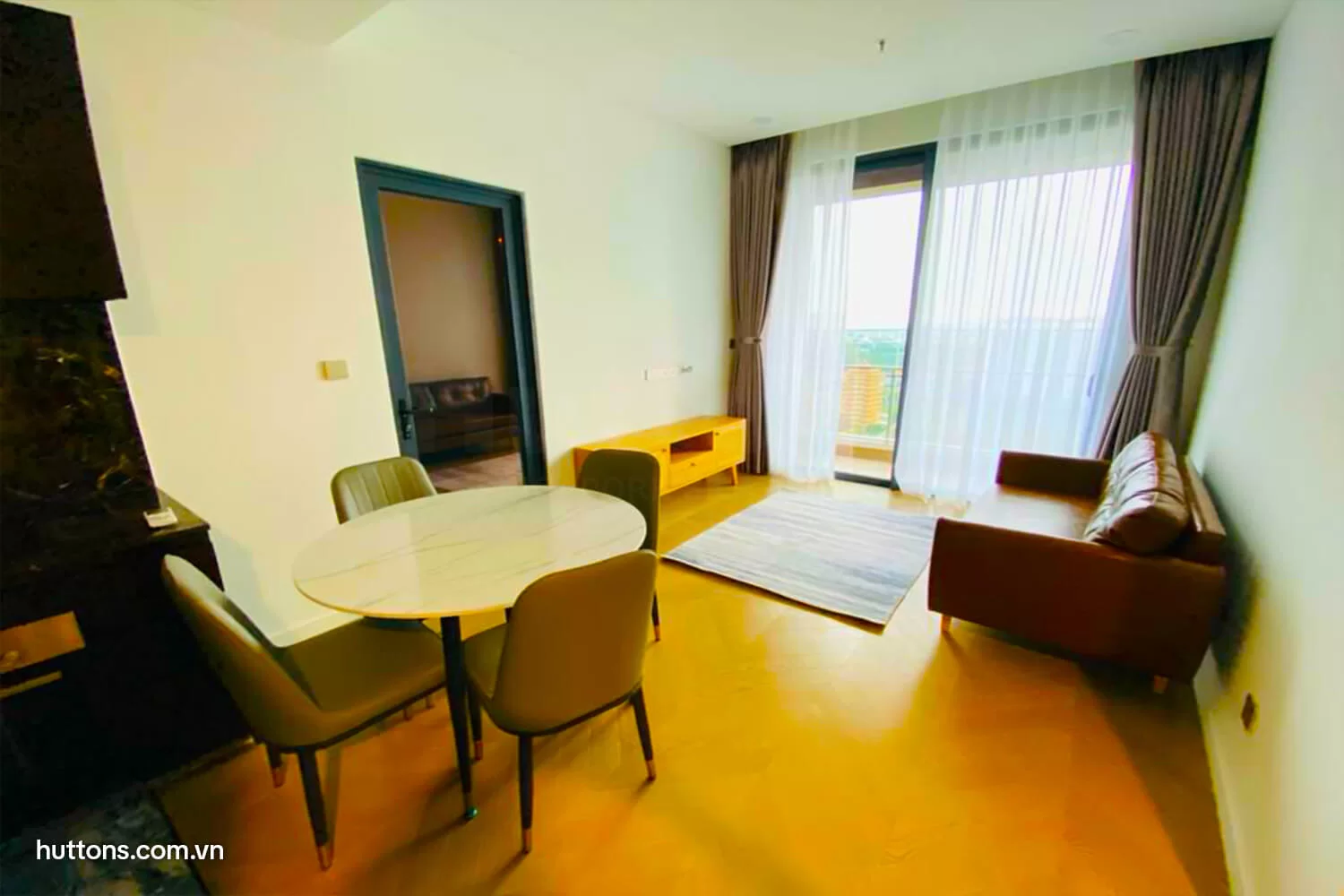 Cho thuê căn 2PN full nội thất LUMIÈRE riverside. 임대 아파트 259 Võ Nguyên Giáp, Phường An Phú, Thủ Đức, Hồ Chí Minh에 위치 HUTTONS AOD 등록
