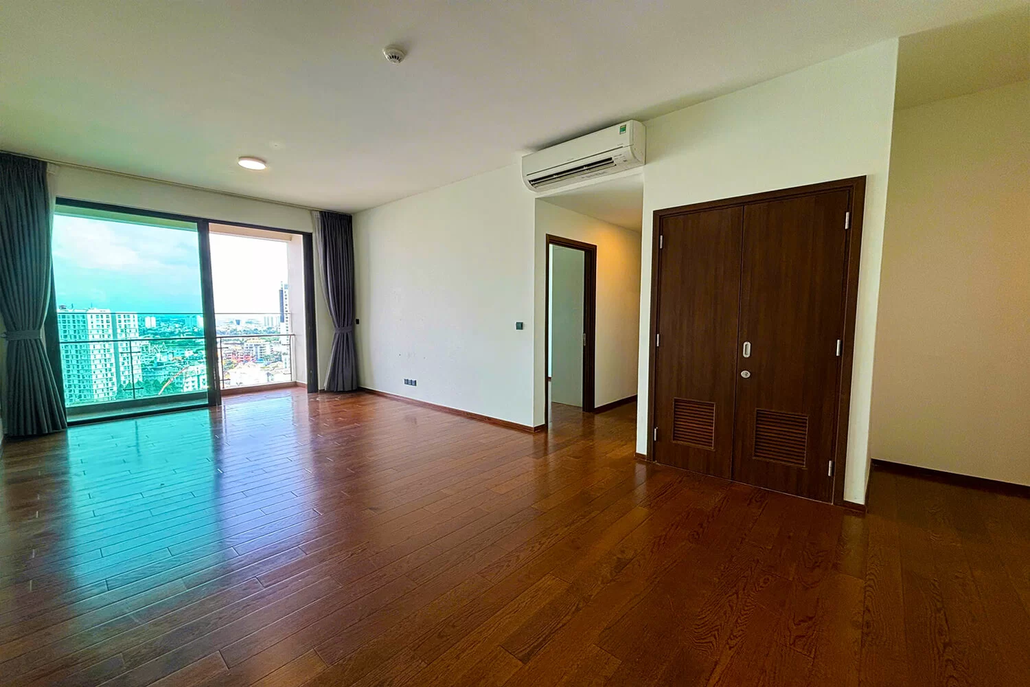 Căn hộ 2PN 2WC tầng cao view sông dự án D'Edge Thao Dien. 임대 아파트 207 Nguyễn Văn Hưởng, P. Thảo Điền, TP. Thủ Đức, TP. Hồ Chí Minh에 위치 HUTTONS AOD 등록