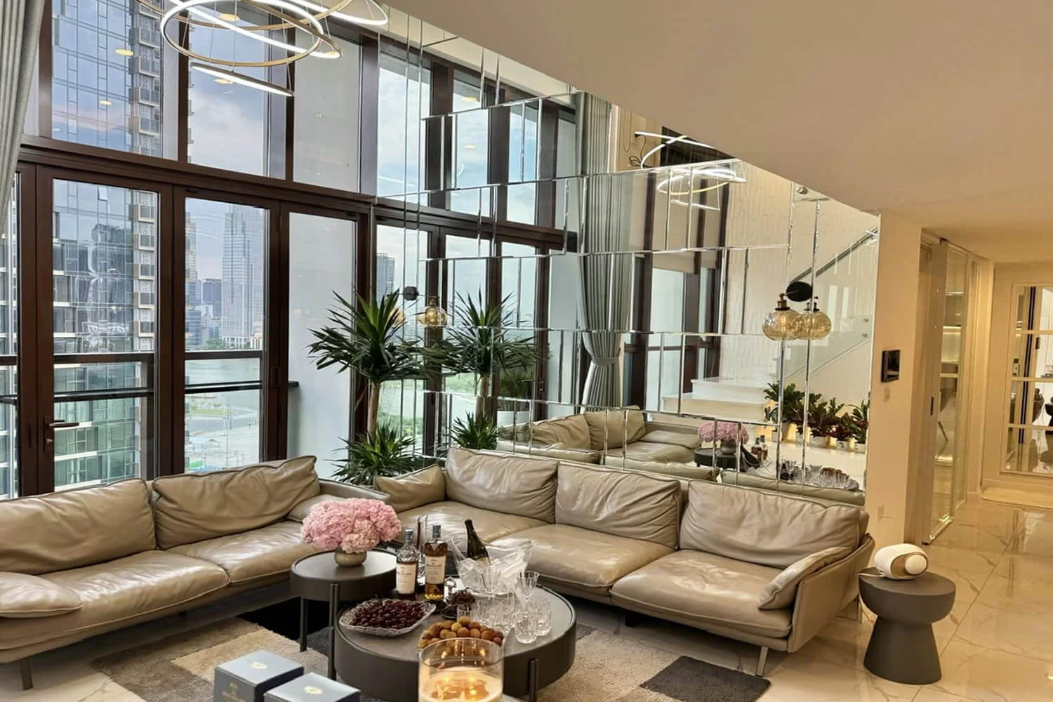 Căn hộ Penthouse Mini 160m2 tại Thủ Thiêm dự án The Galleria Residence. For Sale apartment in An Khanh, Ho Chi Minh posted by HUTTONS AOD