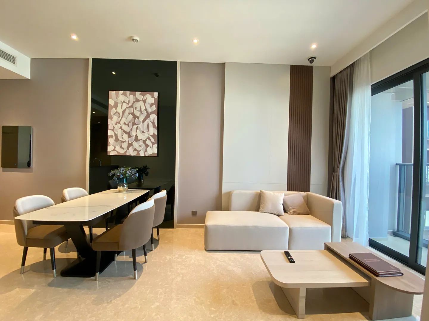 Cho Thuê Căn Hộ 2PN The Marq Quận 1 – Danh Sách Căn Đang Cho Thuê Tháng 10/2025 Từ 33TR - 50TR. Cho thuê căn hộ tại 29B Nguyễn Đình Chiểu, Sài Gòn, Hồ Chí Minh được đăng bởi Vũ Đức Duy. Hình 9