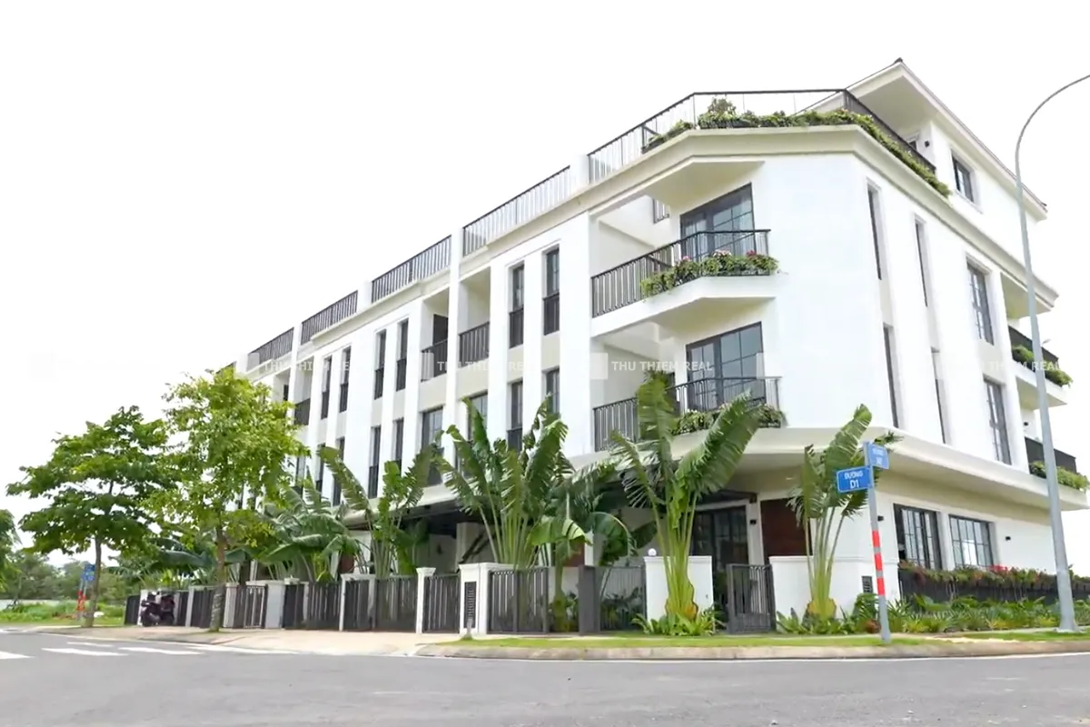 Town Villa Salacia Villas Căn thường phân khu C & D 4 tầng giá tốt. For Sale apartment in Tan Thanh, Ho Chi Minh posted by Liên hệ PKD