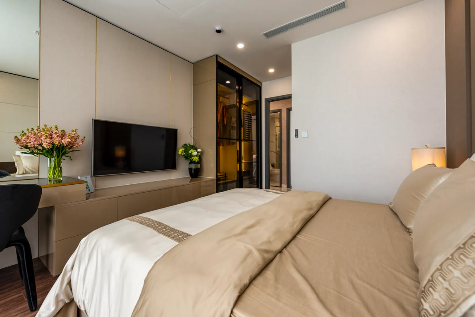 Căn 3PN Tại Sunshine Sky City Tọa Lạc Ngay Nút Giao Ngã Tư Đường Phú Thuận & Huỳnh Tấn Phát. Mua bán căn hộ tại Tân Mỹ, Hồ Chí Minh được đăng bởi VPI Official