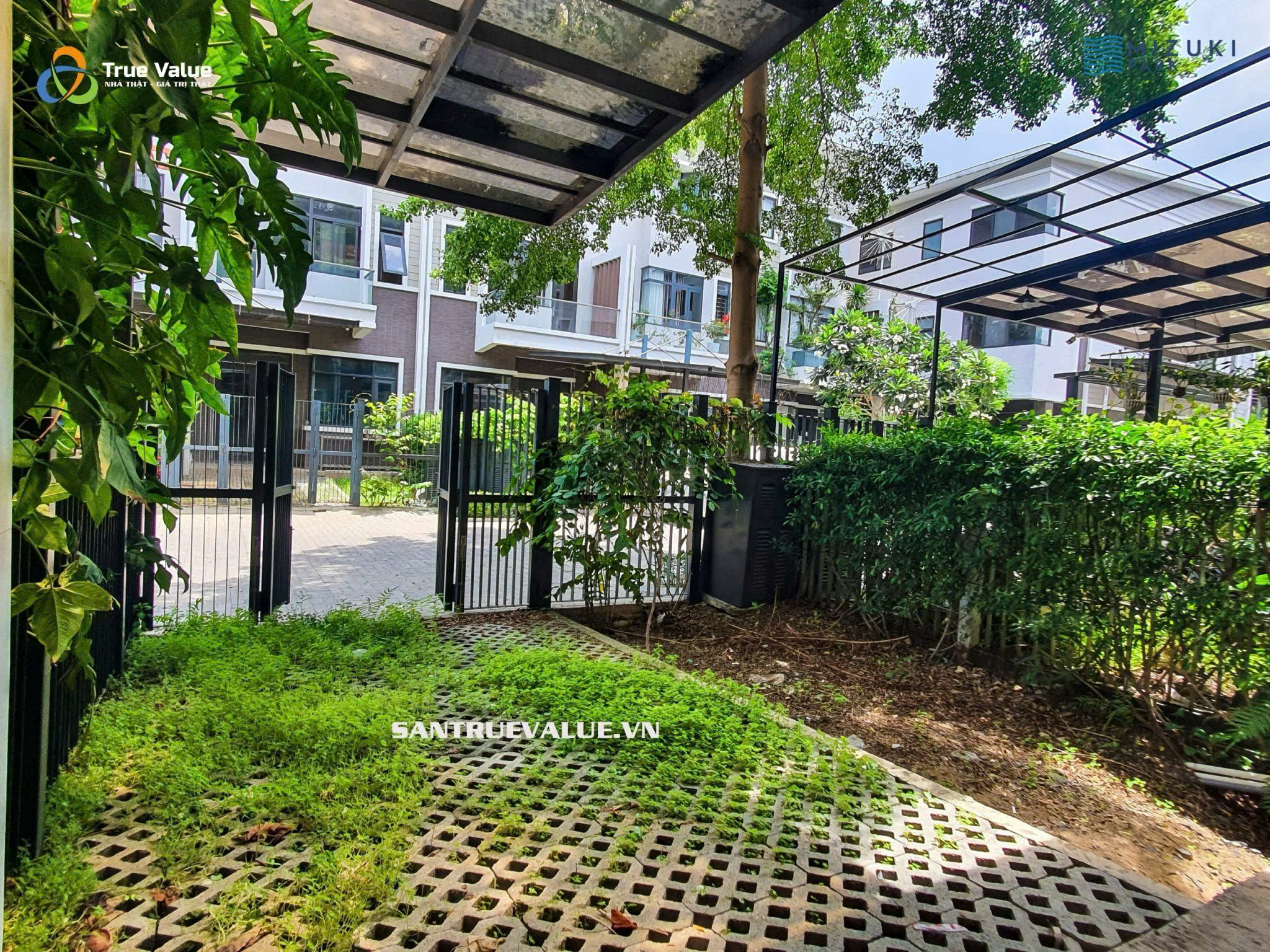 🏡 Bán Nhà Phố mới KĐT Mizuki đã có sổ, 5x20m chỉ 10 tỷ. Mua bán nhà phố tại Nguyễn Văn Linh, Xã Bình Hưng, Quận Bình Chánh, Hồ Chí Minh được đăng bởi PKD True Value. Hình 3