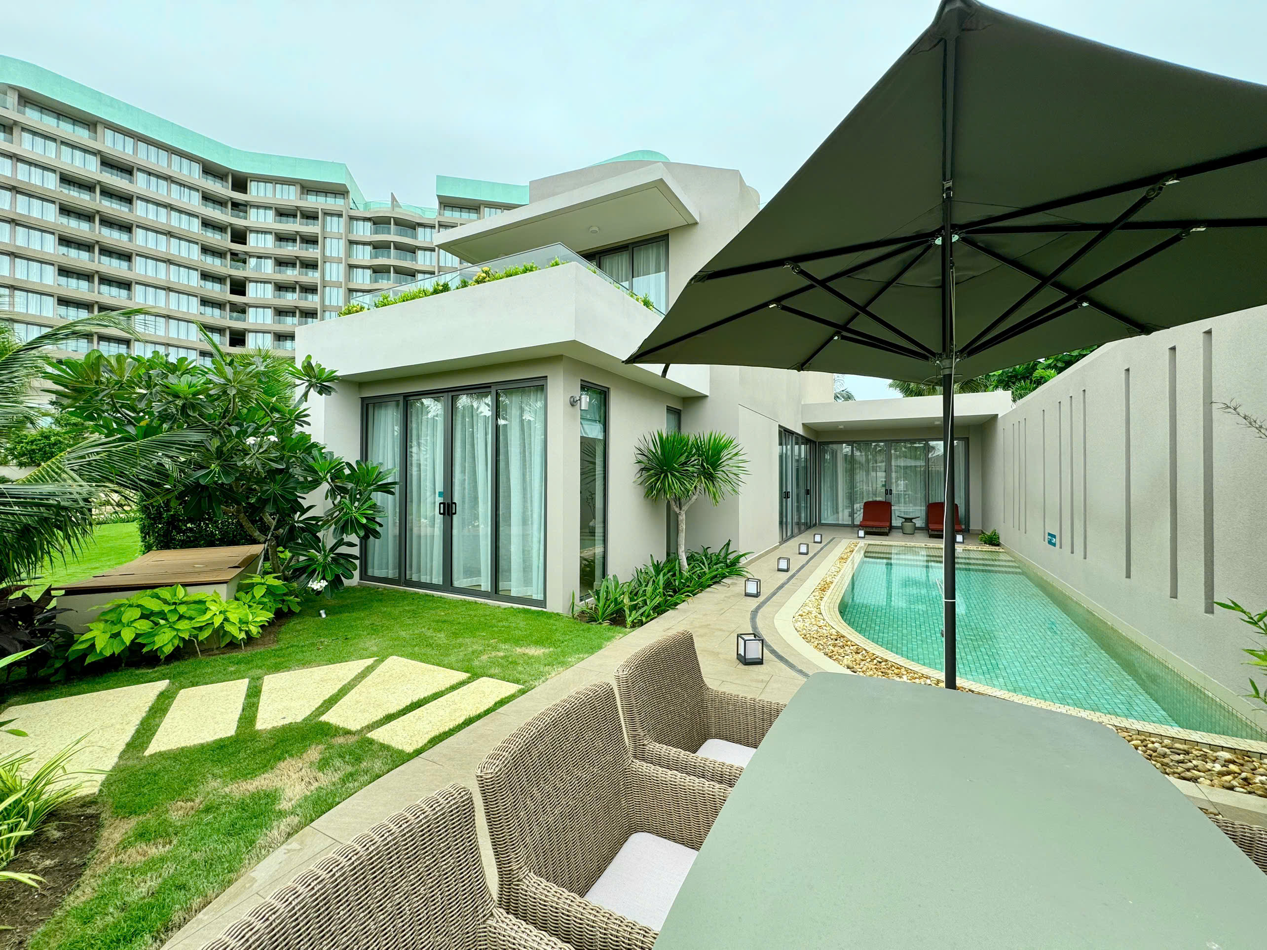 SỞ HỮU BIỆT THỰ NGHỈ DƯỠNG 5 SAO IXORA 1: VỪA NGHỈ DƯỠNG ĐẲNG CẤP, VỪA SINH LỜI BỀN VỮNG!. For Sale villa in Xuyen Moc, Ho Chi Minh posted by Hoàng Hảo